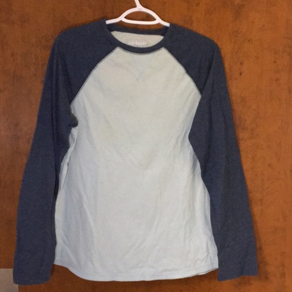 White and blue long sleeve urban pipeline shirt